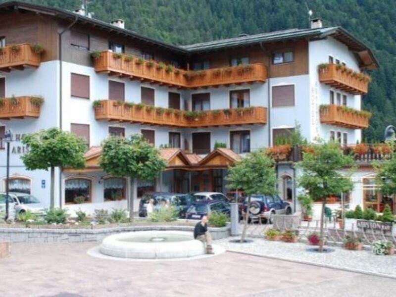 Ariston Lake View Hotel Мольвено Экстерьер фото