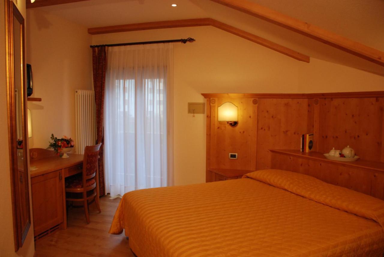 Ariston Lake View Hotel Мольвено Экстерьер фото