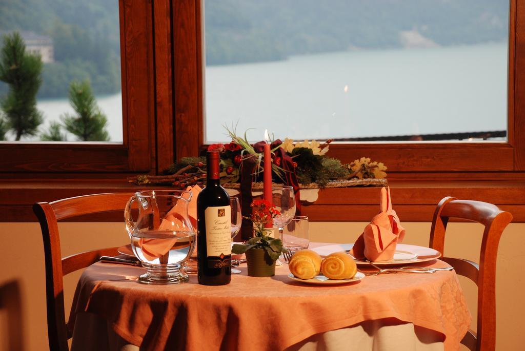 Ariston Lake View Hotel Мольвено Экстерьер фото