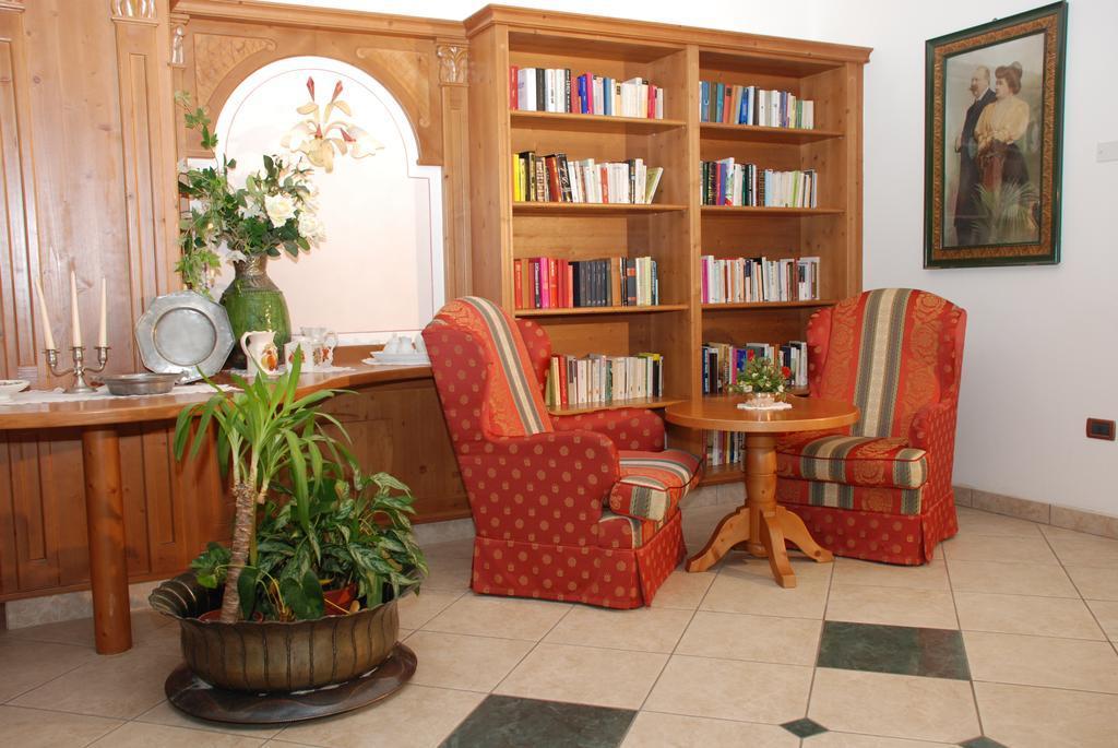 Ariston Lake View Hotel Мольвено Экстерьер фото