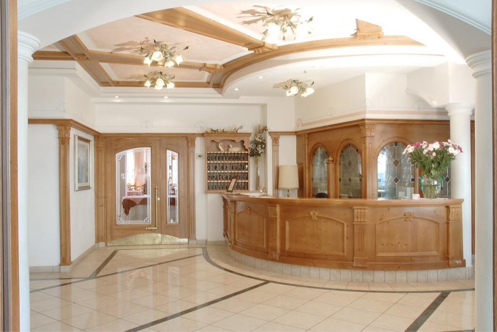 Ariston Lake View Hotel Мольвено Экстерьер фото